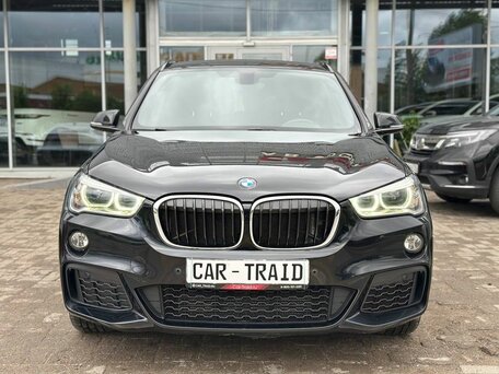 2019 BMW X1 20i xDrive II (F48), чёрный, 2581000 рублей, вид 3