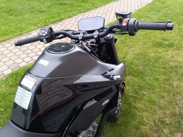 2021 KTM 890 Duke, чёрный, 799000 рублей - вид 10