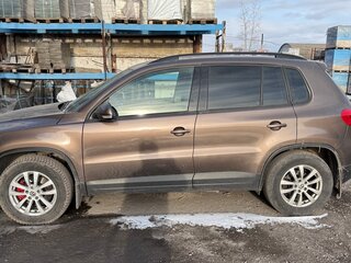 2014 Volkswagen Tiguan I Рестайлинг, коричневый, 1100000 рублей, вид 5