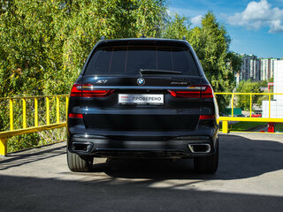 2020 BMW X7 40i I (G07), чёрный, 7650000 рублей, вид 5