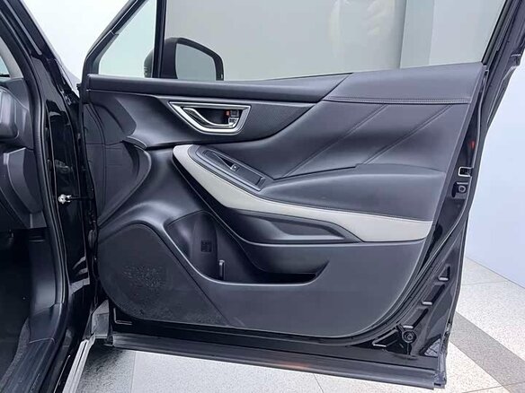 2022 Subaru Forester V Рестайлинг, чёрный, 2544000 рублей - вид 26