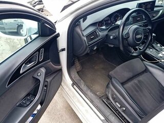2017 Audi A6 IV (C7) Рестайлинг, белый, 1990000 рублей, вид 4