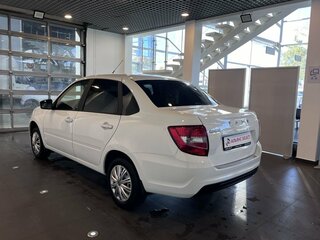 2025 Lada (ВАЗ) Granta I Рестайлинг, белый, 1020000 рублей, вид 5