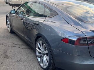 2014 Tesla Model S P85 I, серый, 1990000 рублей, вид 3