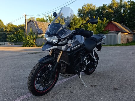 2012 Triumph Tiger 1200, серый, 720000 рублей, вид 1
