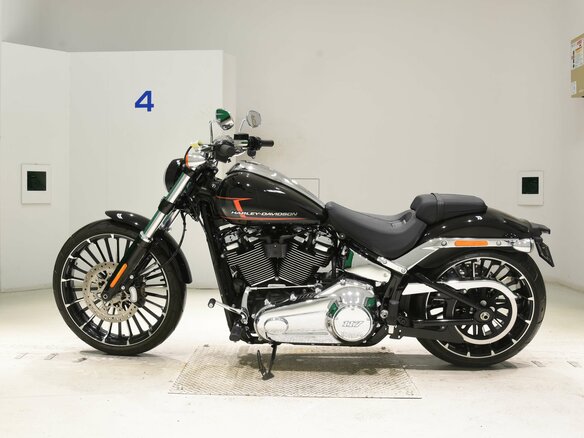 2024 Harley-Davidson Breakout, чёрный, 2345000 рублей - вид 24