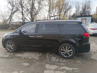 2019 Kia Carnival III, чёрный, 3050000 рублей, вид 4