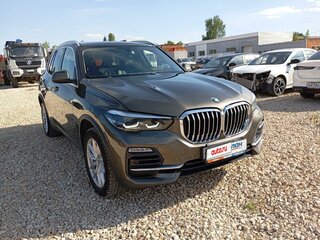 2021 BMW X5 25d IV (G05/G18), зелёный, 4650000 рублей, вид 2