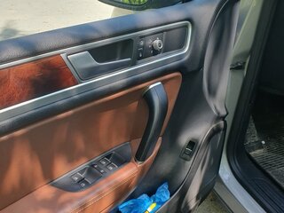 2015 Volkswagen Touareg II Рестайлинг, серый, 2222000 рублей, вид 4