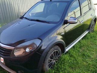 2013 Renault Sandero Stepway I, чёрный, 650000 рублей, вид 1
