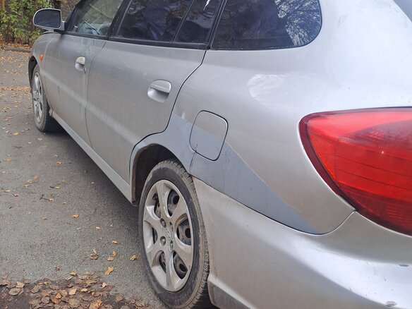 2003 Kia Rio I Рестайлинг, серебристый, 190000 рублей - вид 11