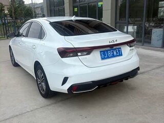 2023 Kia K3 II (China Market) Рестайлинг, белый, 1831000 рублей, вид 4
