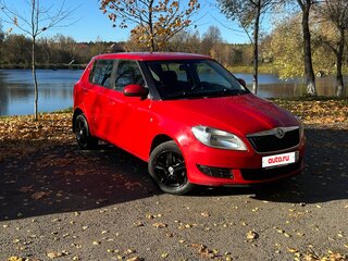 2013 Skoda Fabia II Рестайлинг, красный, 495000 рублей, вид 1