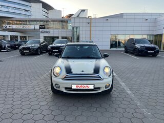 2008 Mini Clubman Cooper I, белый, 700000 рублей, вид 2