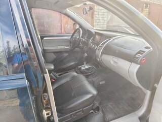 2012 Mitsubishi Pajero Sport II, чёрный, 1450000 рублей, вид 3
