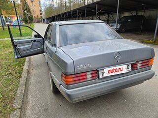 1990 Mercedes-Benz 190 (W201), серый, 780000 рублей, вид 3