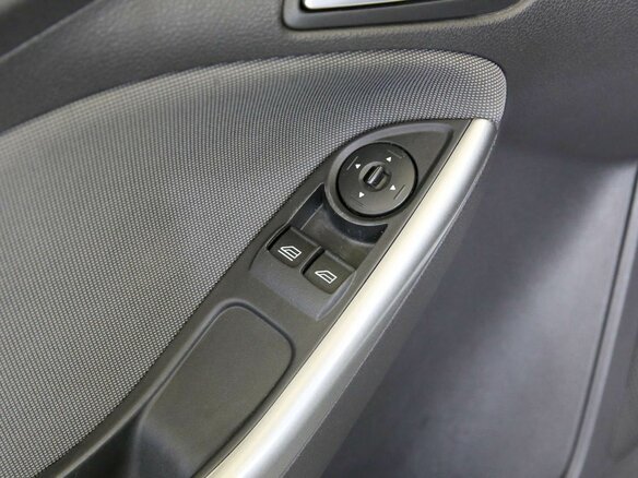 2012 Ford Focus III, белый - вид 19