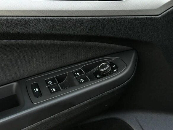 2021 Volkswagen Golf VIII, серый - вид 16