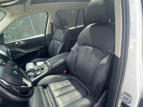 2019 BMW X5 40i IV (G05/G18), белый, 5300000 рублей - вид 16