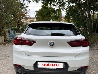2020 BMW X2 sDrive18i I (F39), белый, 2700000 рублей, вид 4