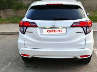 2014 Honda Vezel I, белый, 1330000 рублей, вид 4