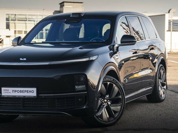 2023 Li Auto (Lixiang) L9 44.5 kWh I, чёрный, 6479000 рублей - вид 1