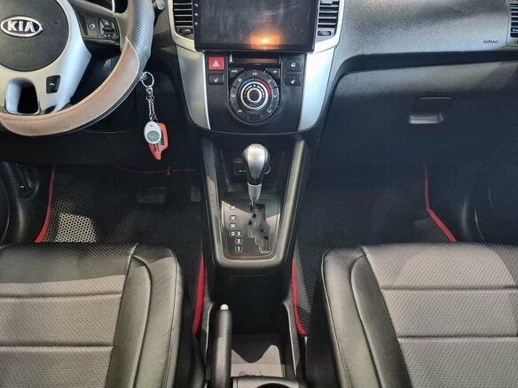 2012 Kia Venga I, красный, 709000 рублей - вид 16
