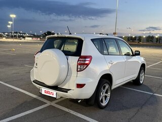 2010 Toyota RAV4 III (XA30) Рестайлинг, белый, 1450000 рублей, вид 5