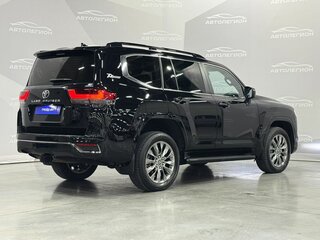 2021 Toyota Land Cruiser 300 Series, чёрный, 10800000 рублей, вид 5