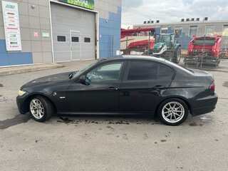 2009 BMW 3 серии 318d V (E90/E91/E92/E93) Рестайлинг, чёрный, 920000 рублей, вид 4