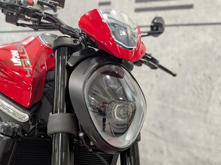 2025 Ducati Monster 937, красный, 1220000 рублей, вид 3