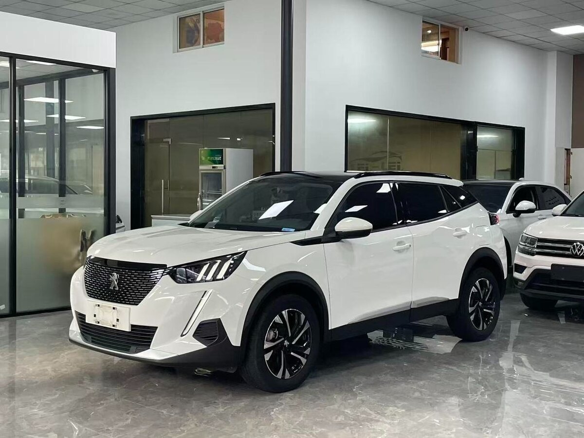 Открыть фотографии: Peugeot 2008 II