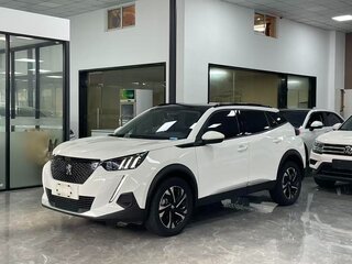 2022 Peugeot 2008 II, белый, 1520678 рублей, вид 1