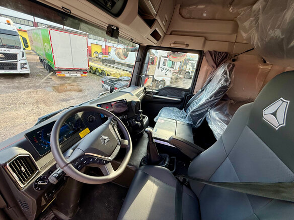 2026 Sinotruk Sitrak C7H, красный, 18498668 рублей - вид 18