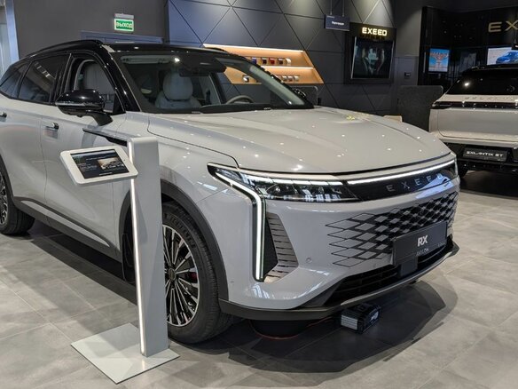 2025 Exeed RX, серый, 4893008 рублей - вид 2