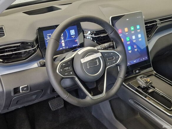2024 Bestune T90 I, серый, 3389000 рублей - вид 16