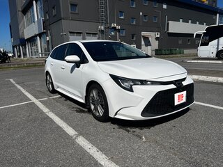 2019 Toyota Corolla XII (E210), белый, 1790000 рублей, вид 4