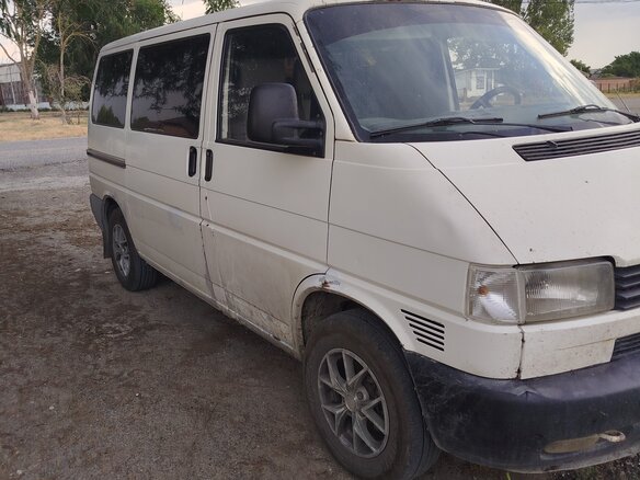 2000 Volkswagen Transporter T4, белый, 650000 рублей - вид 1