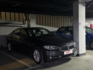 2013 BMW 5 серии 520d VI (F10/F11/F07) Рестайлинг, серый, 1880000 рублей, вид 5