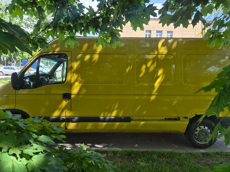 2009 Renault Master, жёлтый, 780000 рублей, вид 3