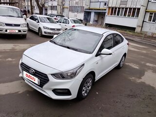 2019 Hyundai Solaris II, белый, 800000 рублей, вид 2