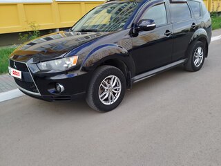 2012 Mitsubishi Outlander II Рестайлинг, чёрный, 1250000 рублей, вид 1