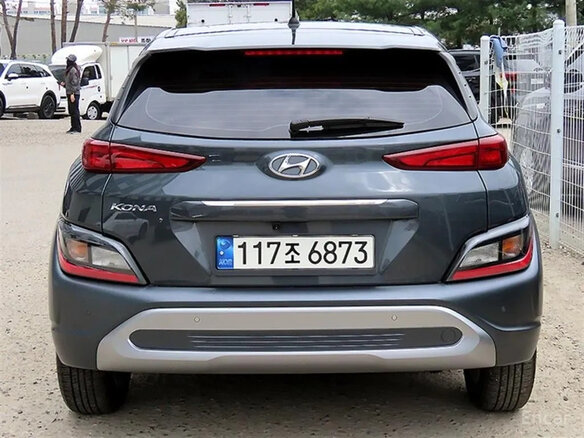 2022 Hyundai Kona I Рестайлинг, серый, 1722000 рублей - вид 2