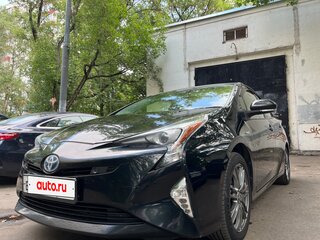 2018 Toyota Prius IV (XW50), чёрный, 1550000 рублей, вид 2