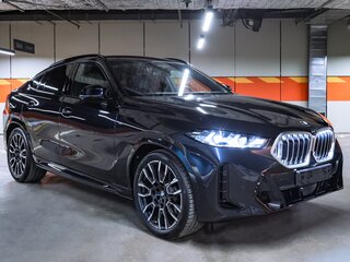 2025 BMW X6 40i III (G06) Рестайлинг, чёрный, 14700000 рублей, вид 3
