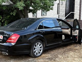 2008 Mercedes-Benz S-Класс 500 Long V (W221), чёрный, 1869000 рублей, вид 1