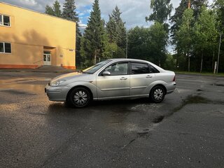 2004 Ford Focus I Рестайлинг, серебристый, 228000 рублей, вид 2