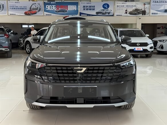 2026 Jetta VS8, чёрный, 2100000 рублей - вид 1