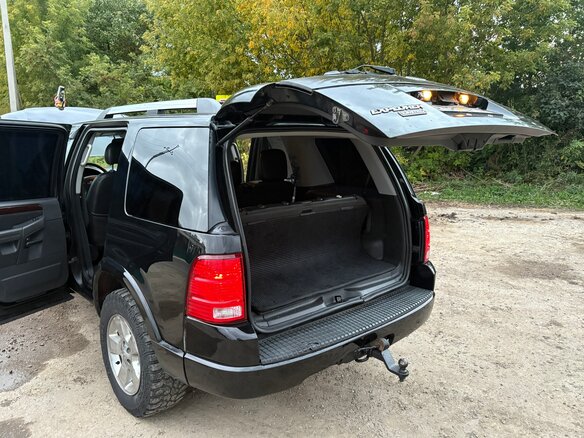 2005 Ford Explorer III, чёрный - вид 21