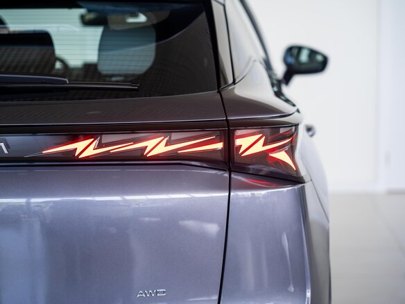 2026 Omoda C5 II, серебристый, 2779000 рублей - вид 24